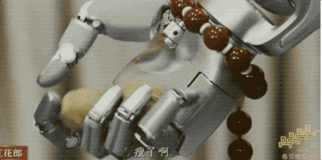 灵巧操作头号玩家：Sharpa把指尖「触觉」进化到全面「体感」