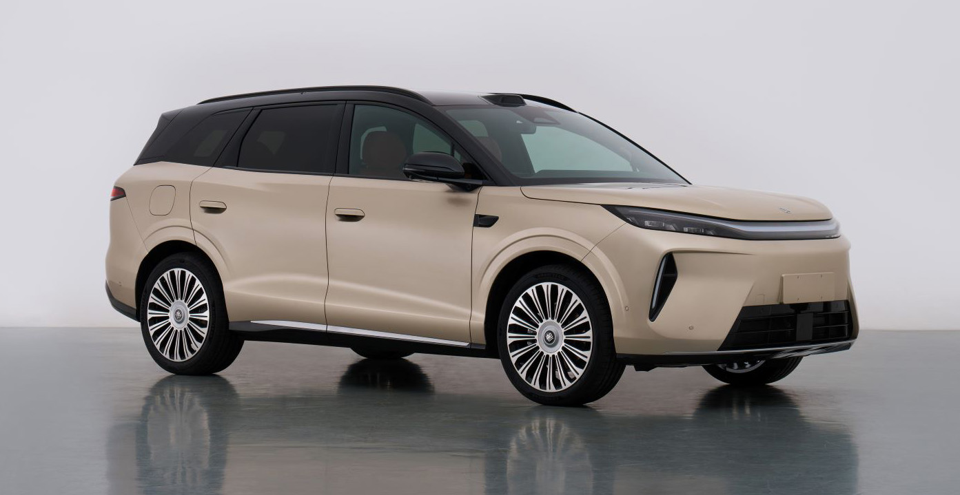 比亚迪第三代唐四驱版申报:双电机峰值功率 215、300 kW,四季度上市