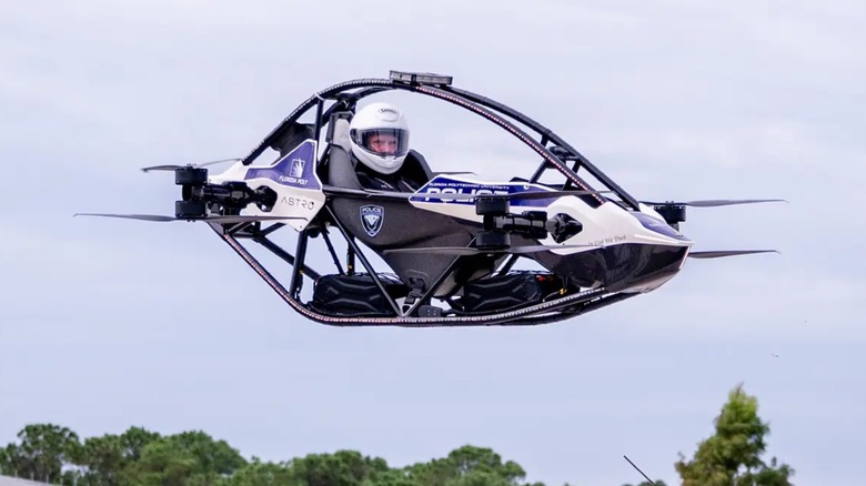 佛罗里达理工大学喜提“飞行警车”:极速 102km/h 的 eVTOL 飞行器
