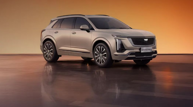 凯迪拉克 XT5 PHEV 智混四驱 Air 版上市,限时 23.99 万元