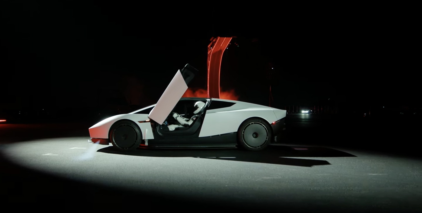 这次能飞了!特斯拉第二代 Roadster 跑车正式亮相
